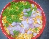 A picture of step 3 of Masala Pori.