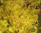 मैगी नूडल्स (Maggi Noodles recipe in hindi) रेसिपी चरण 5 फोटो