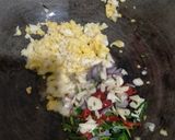 Foto langkah ke 2 dari resep Nasi Goreng Daun Jeruk.