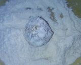 A picture of step 7 of Potato balls.