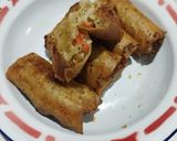 Foto langkah ke 5 dari resep Lumpia Crab Rangoon.