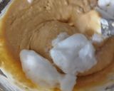 Foto del paso 4 de la receta Bizcocho de natillas y galletas oreo. V2