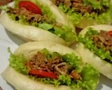 Foto langkah ke 7 dari resep Roti Kukus Pontianak Isi Rendang Ayam Suwir.