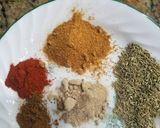A picture of step 3 of Masala puri chat.