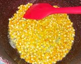 صورة لخطوة 1 من وصفة فشار بالعسل الاسود😋