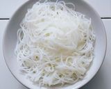 Foto langkah ke 2 dari resep Telur Dadar Sohun.