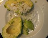 Foto del paso 7 de la receta Wrap frío de aguacate, atún y surimi 🌯🥑