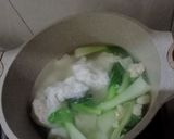 Foto langkah ke 6 dari resep Pangsit ayam kuah.