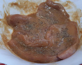 Foto del paso 1 de la receta: Pechuga de pavo marinada en soja y mostaza