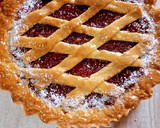 Foto del paso 7 de la receta: Pastafrola con dulce de membrillo
