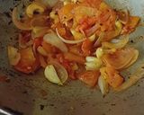 A picture of step 2 of Paneer lababdar.