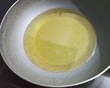 Foto langkah ke 3 dari resep Telur Dadar Barendo.