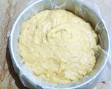 A picture of step 4 of Pound Cake with White frosting😍.