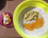 Foto langkah ke 2 dari resep Donat kentang.