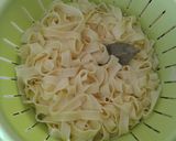 Foto del paso 4 de la receta Tallarines con atún y all-i-oli.