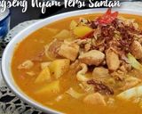 Foto langkah ke 4 dari resep Tongseng Ayam Santan.