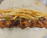 صورة لخطوة 4 من وصفة ساندويش طاووق بطريقه كثير مميزة