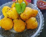 सूजी के पकौड़े (suji ke pakode recipe in Hindi) रेसिपी चरण 3 फोटो