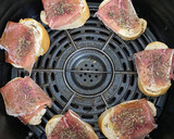 Foto del paso 1 de la receta: Crujiente de jamón serrano airfryer