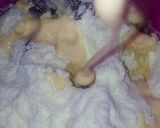 A picture of step 1 of Banana Oreo smoothie.