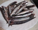 A picture of step 1 of Fried Anchovies.