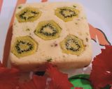 A picture of step 5 of Eggless kiwi cake.