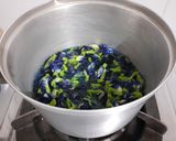 Foto langkah ke 2 dari resep 498. Sirup Bunga Telang.