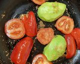 A picture of step 4 of Garlic Avocado,sweet pepper, &Tomato Lunch with Eggs.