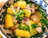 Hình bước làm 3 của món Vịt ram thơm với nước dừa.Canh bí đỏ sườn non “Rau muống xào tỏi “