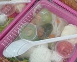 Foto langkah ke 2 dari resep Bento Meal Kids.