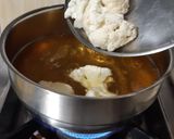 A picture of step 2 of Cauliflower Fritters (less oil Cooking : Without Frying).