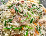 Hình bước làm 4 của món Bún gạo xào