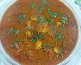 A picture of step 9 of Malvani prawns curry.