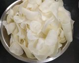 A picture of step 4 of Sun dried Potato Chips.