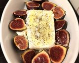 A picture of step 1 of Chicken and Fig Salad with Roasted Feta and Figs.
