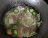 Foto langkah ke 3 dari resep Sup Oyong Sawi Putih Komplet.