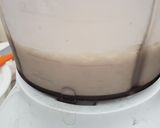 Foto langkah ke 3 dari resep Milkshake Kurma Topping Regal.