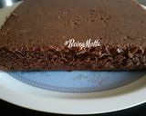 A picture of step 6 of Dark Chocolate Slice Cake.