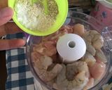 Foto langkah ke 2 dari resep Dimsum Chikin Prawn.