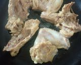 Foto langkah ke 3 dari resep Farrouj Meshwi (Ayam Panggang Arab ala Teflon).