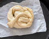 A picture of step 4 of Malawah Bread:.