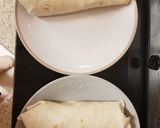 A picture of step 5 of My Garlic Chicken & Cheese Wrap.😁.