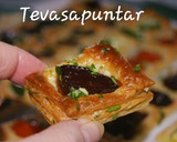Foto del paso 2 de la receta: Hojaldritos de verduras 🍅🍄🍇🥒