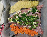 Foto del paso 4 de la receta: Pescado al horno con patatas y zanahorias