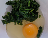 Foto del paso 2 de la receta: Omelette de espinaca 🥬