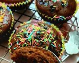 चॉकलेट और नट्स कपकेक (chocolate aur nuts cupcake reicpe in Hindi) रेसिपी चरण 12 फोटो