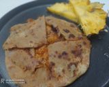 A picture of step 4 of Pineapple paratha.