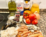 Foto del paso 1 de la receta: Arroz con marisco y manzanilla
