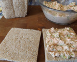 Foto del paso 2 de la receta: Sándwiches con salmón y rúcula