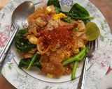 รูปขั้นตอนการทำที่ 10 ของ ผัดซีอิ๊วหมูเส้นใหญ่ใส่เต้าหู้เหลือง